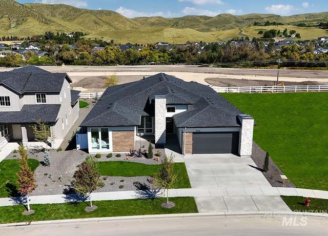 Property at 9276 W Sooty Grouse Ct, Boise, ID 83614, 3 beds, 2.5 baths