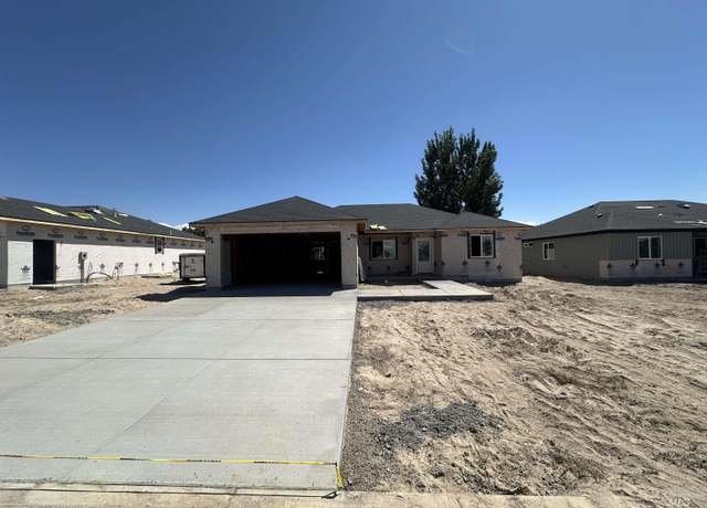 Property at 913 E 23rd Ave Lot 17 Block 4, Jerome, ID 83338, 4 beds, 2 baths
