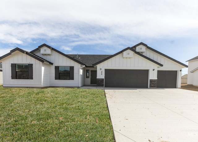 Property at 16777 Carlin Ave, Caldwell, ID 83607, 4 beds, 2 baths
