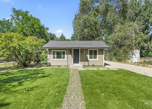 Property at 160 4th St N, Nampa, ID 83687, 2 beds, 1 bath