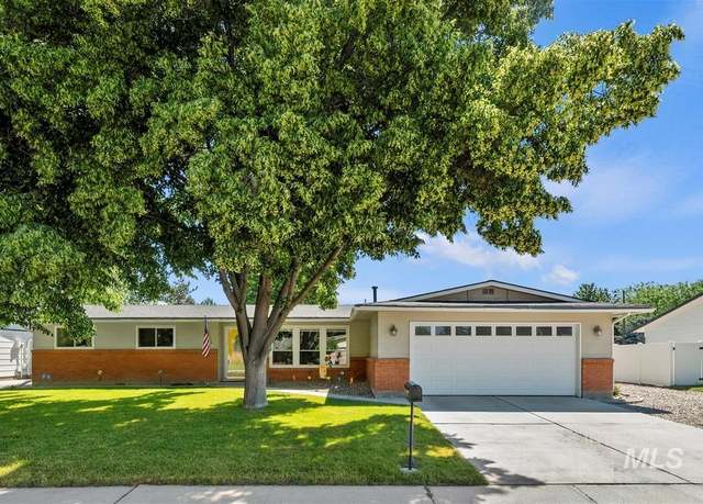 Property at 2230 N Camden, Boise, ID 83704, 3 beds, 2 baths