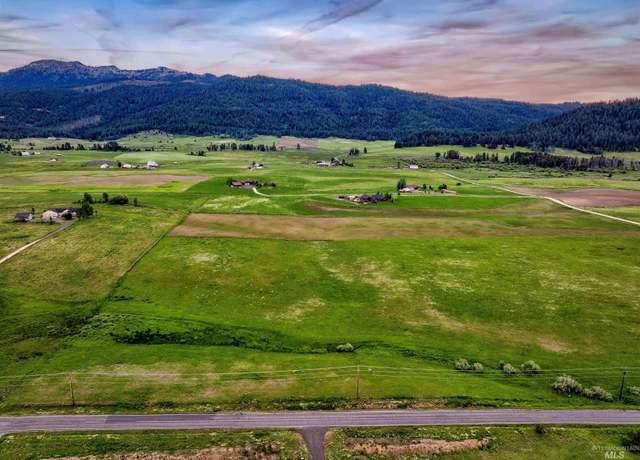 Property at 13680 Farm To Market Rd, Mccall, ID 83638