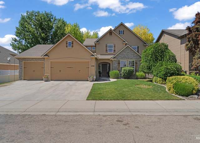 Property at 146 W Cub St, Meridian, ID 83642, 4 beds, 3 baths