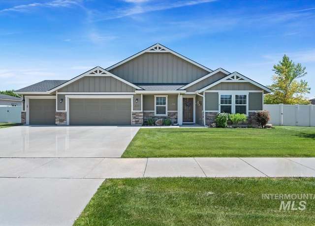 Property at 201 Homesteaders St, Middleton, ID 83644-4911, 4 beds, 2 baths