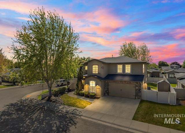 Property at 6103 S Icicle Ave, Boise, ID 83709, 4 beds, 2.5 baths