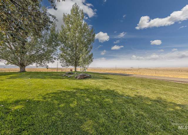 Property at 3115 Farm To Market Rd, Midvale, ID 83645, 3 beds, 2 baths