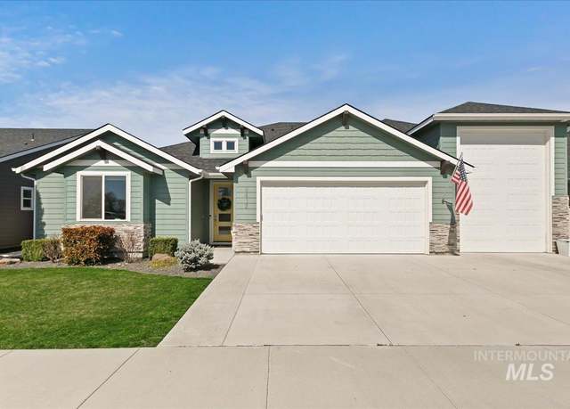 Property at 9412 W Ringle Creek St, Star, ID 83669, 3 beds, 2.5 baths