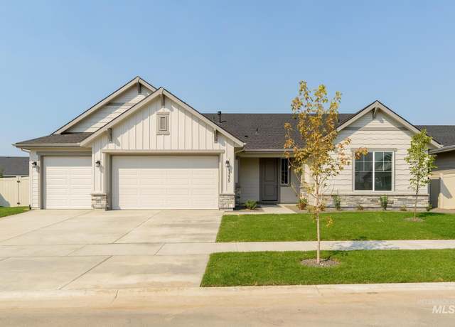 Property at 1863 N Desert Lily Ave, Star, ID 83669, 3 beds, 2.5 baths