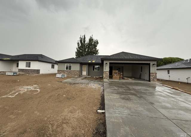 Property at 909 E 23rd. Ave Lot 18 Block 4, Jerome, ID 83338, 4 beds, 2 baths