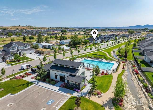 Property at 11328 W Campanula Dr, Star, ID 83669, 3 beds, 2.5 baths