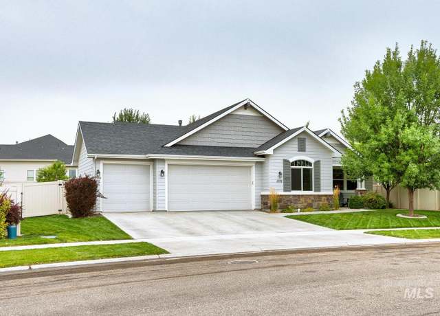 Property at 1375 W Aspen Cove Dr, Meridian, ID 83642, 4 beds, 2 baths