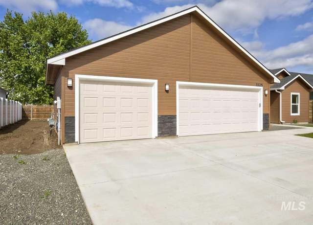 Property at 1125 W 10th St, Weiser, ID 83672-0000, 3 beds, 2 baths