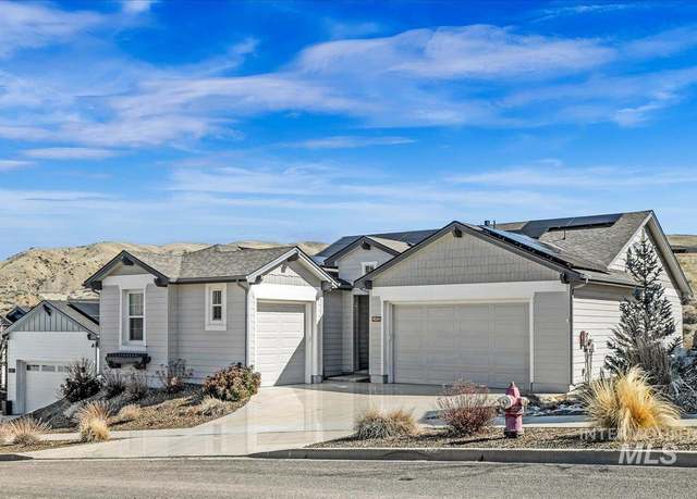 Property at 18366 N Goldenridge Way, Boise, ID 83714, 5 beds, 3 baths