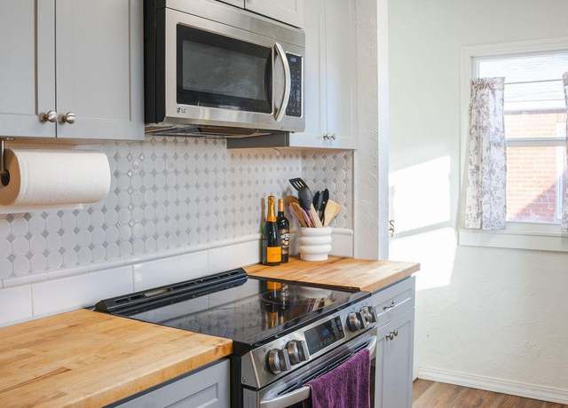 Property at 1324 11th Ave, Lewiston, ID 83501, 3 beds, 2 baths