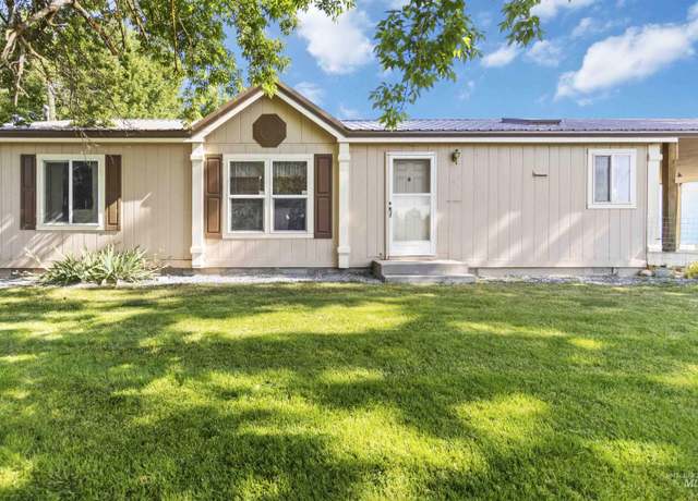 Property at 888 County Road 70, Weiser, ID 83672, 3 beds, 2 baths