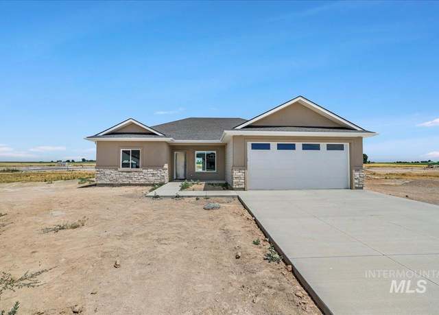 Property at 2112 Reagan, Jerome, ID 83338, 4 beds, 2 baths