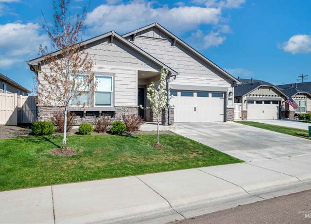 Property at 3512 N Eleanor Way, Star, ID 83669, 4 beds, 2 baths