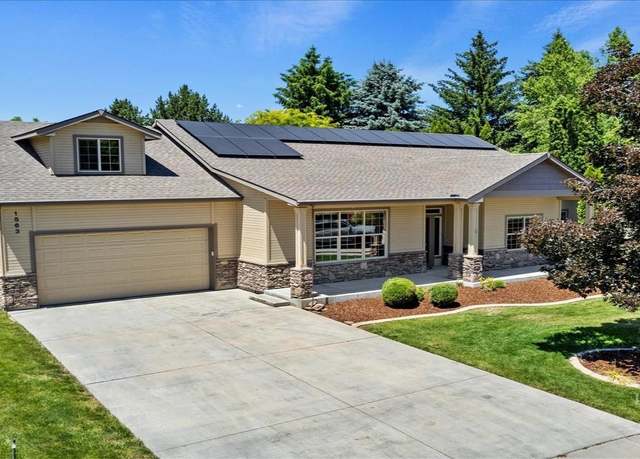 Property at 1563 W Colville Ct, Eagle, ID 83616, 4 beds, 3 baths