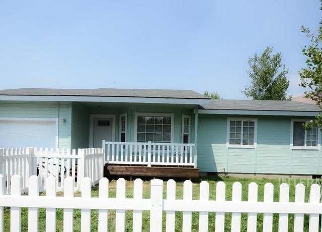 Property at 911 Forest Bend Dr, Hailey, ID 83333, 3 beds, 1 bath