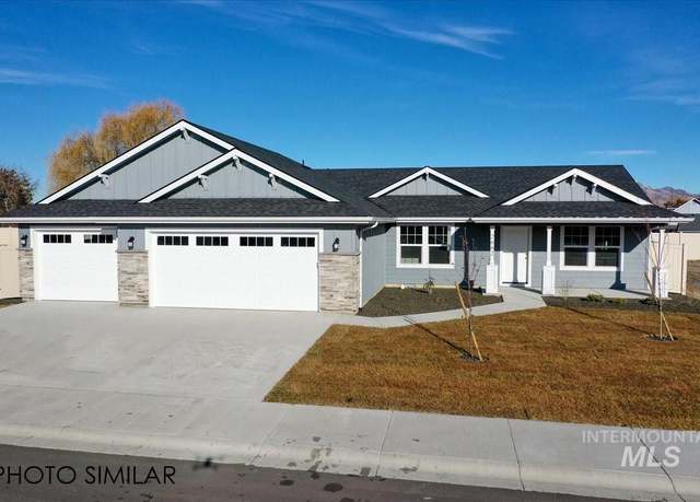Property at 1645 Kayak Rd, Emmett, ID 83617, 3 beds, 2 baths