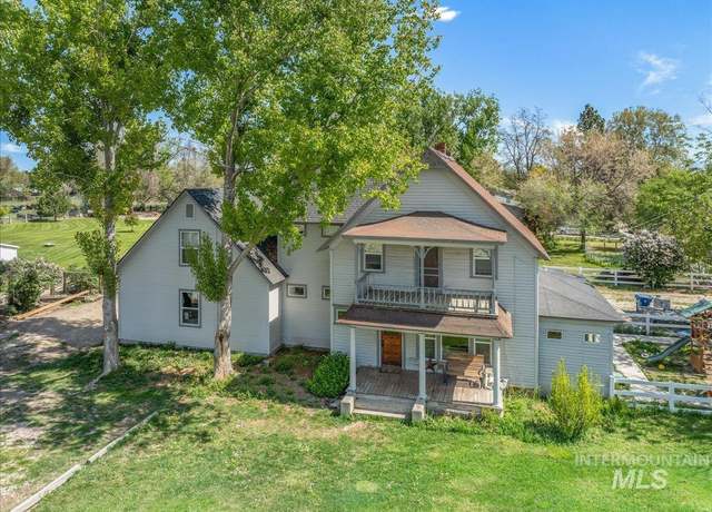 Property at 624 N 6th St, Nampa, ID 83687, 6 beds, 4 baths