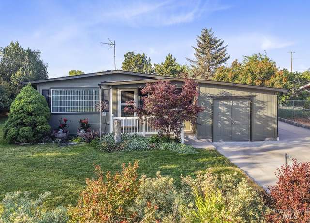 Property at 143 E Morris Ct, Kuna, ID 83634, 3 beds, 1 bath