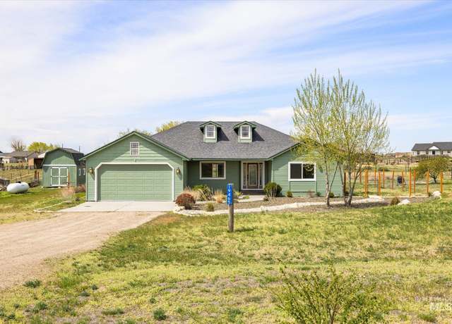 Property at 19465 N Del Sol Pl, Mountain Home, ID 83647, 3 beds, 2 baths