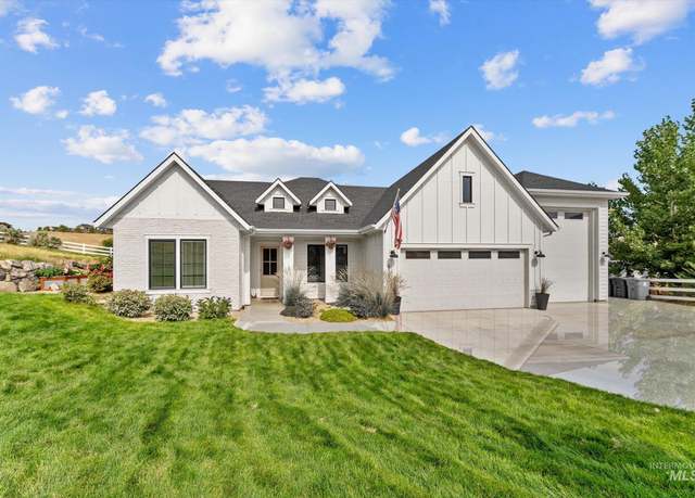 Property at 6580 Sage Basin Way, Star, ID 83669, 4 beds, 3 baths