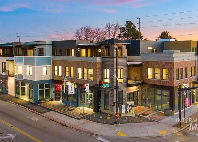 Property at 55 E State St #302, Eagle, ID 83616, 3 beds, 3.5 baths