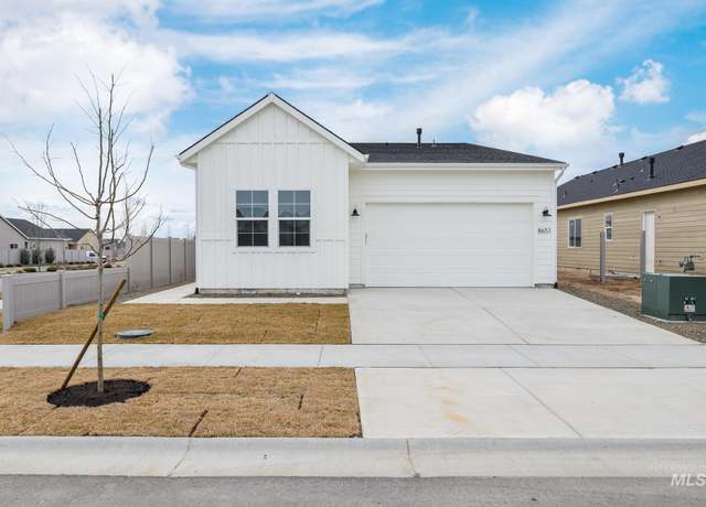 Property at 8651 W Stillmore St, Star, ID 83669, 2 beds, 2 baths