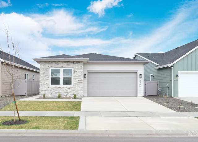 Property at 2386 N Leatherwood Ave, Star, ID 83669, 2 beds, 2 baths