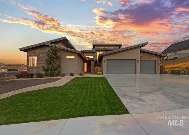 Photo of 2157 W Bent Bow Ct, Boise, ID 83703