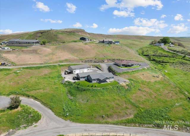 Property at 1170 Seagraves Ct, Lewiston, ID 83501, 3 beds, 2 baths