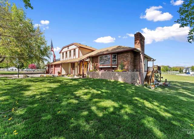 Property at 1440 N Meridian Rd, Eagle, ID 83616, 5 beds, 4 baths