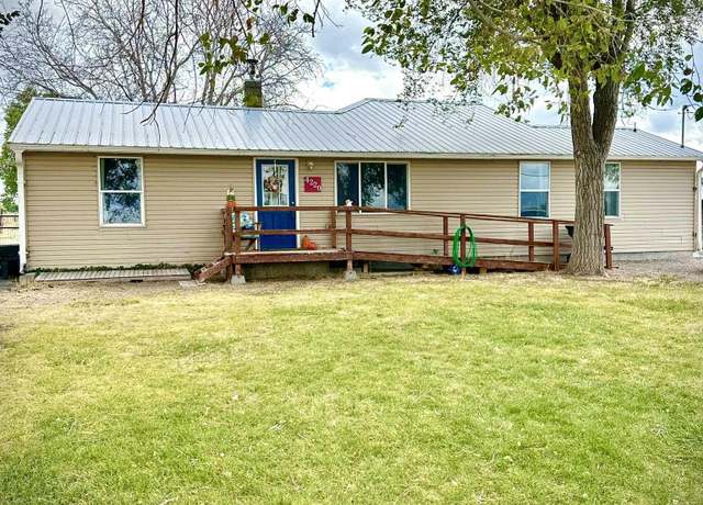 Property at 4220 North 1360 E, Buhl, ID 83316, 4 beds, 2 baths