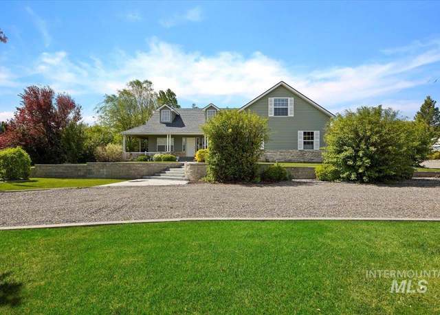 Property at 2527 E 3707 N, Twin Falls, ID 83301, 5 beds, 3 baths