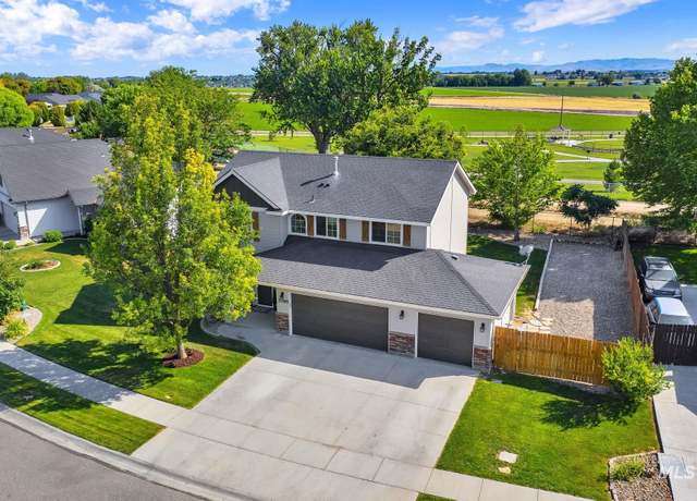 Property at 11385 W Kipling Way, Nampa, ID 83651, 4 beds, 2.5 baths