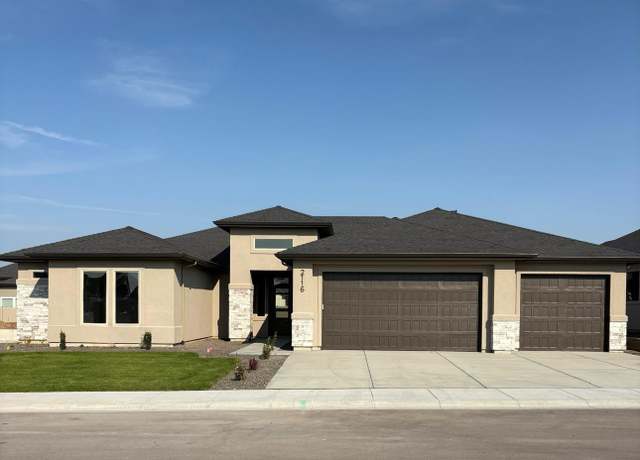 Property at 2116 N Hurtsville Ave, Kuna, ID 83634, 4 beds, 4 baths
