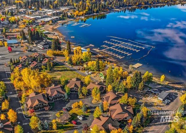 Property at 1391 Greystone Dr, Mccall, ID 83638, 4 beds, 3 baths