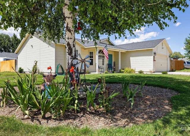 Property at 991 Johnson Dr, Middleton, ID 83644, 3 beds, 2 baths