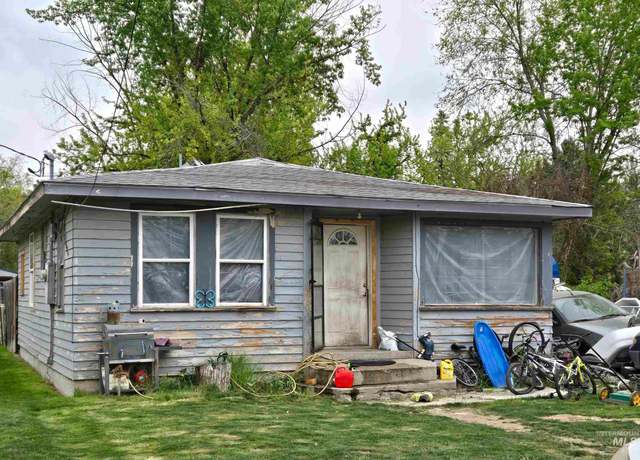 Property at 722 N 11th St, Payette, ID 83661, 2 beds, 1 bath