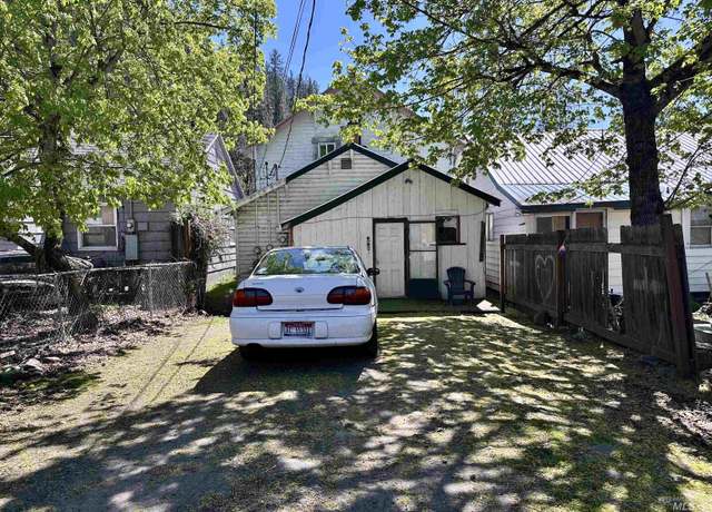 Property at 332 College Ave, Orofino, ID 83544, 4 beds, 2.5 baths
