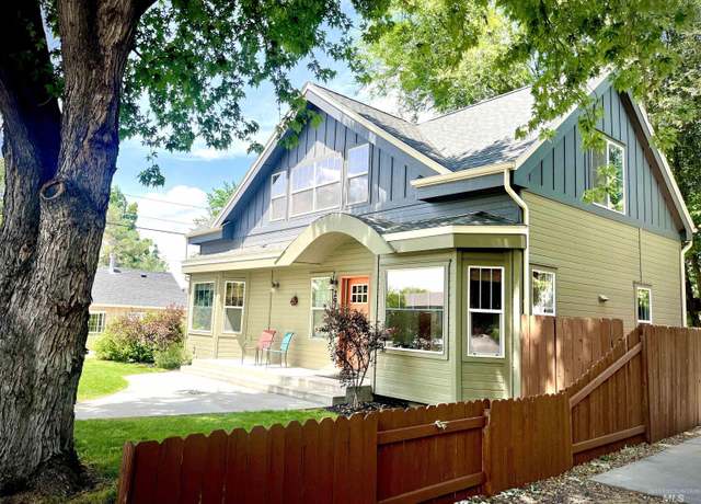 Property at 2910 W Hazel St, Boise, ID 83702, 3 beds, 2 baths