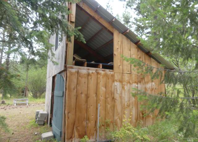 Property at 309 Wildrose Ln, Anatone, WA 99401, 1 bed, 1 bath