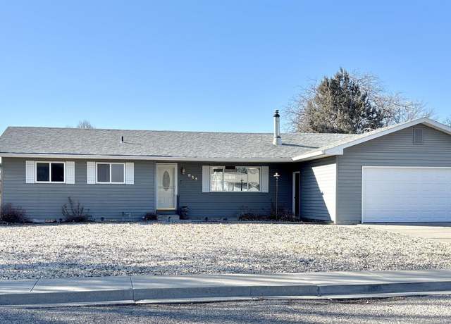 Property at 855 N 12th E, Mountain Home, ID 83647-2232, 3 beds, 2 baths