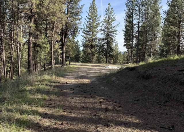 Property at 33 N Meadow Creek Dr, Centerville, ID 83631