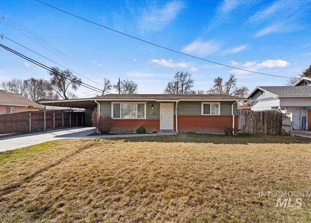 Property at 1011 E Washington Ave, Nampa, ID 83686, 2 beds, 1 bath