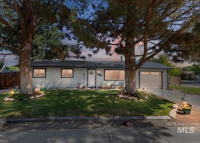 Property at 809 Hudson, Middleton, ID 83644, 3 beds, 1 bath