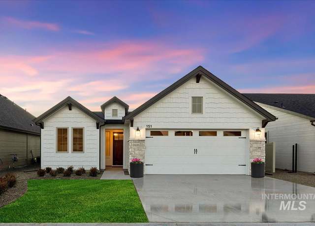 Property at 1055 E Star Pine Ln, Eagle, ID 83616, 3 beds, 2 baths