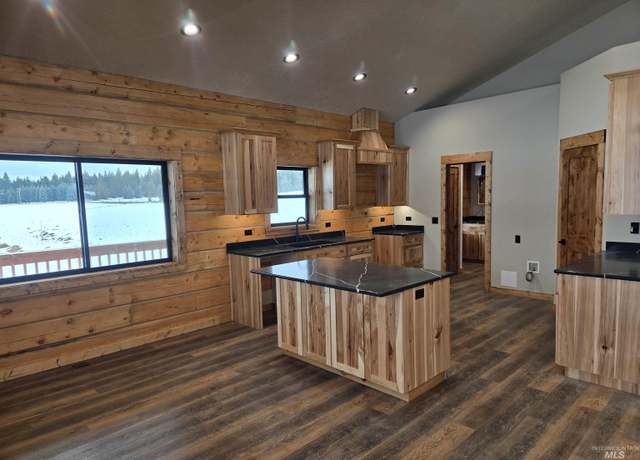 Property at 176 Wilson Rd, Weippe, ID 83553, 3 beds, 2 baths